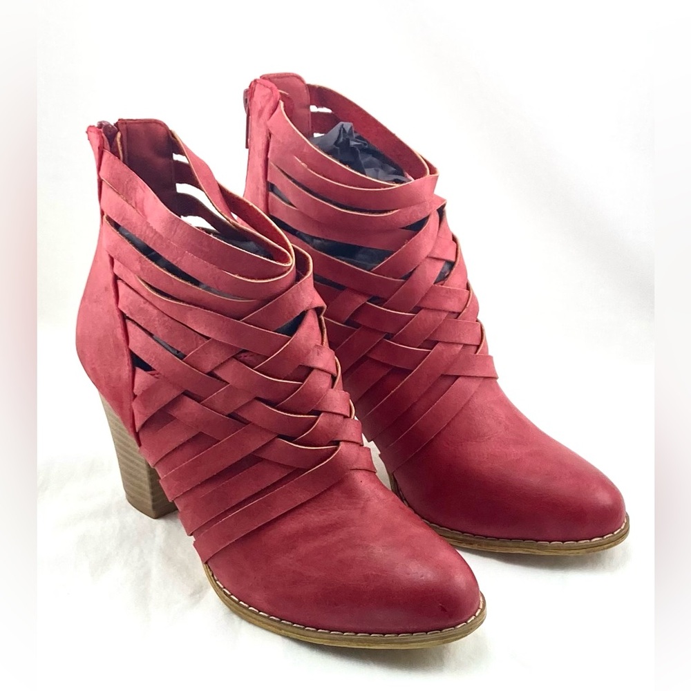 Mi.iM Red Woven Ankle Booties - Picture 1 of 5